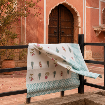 Neel Gulnaar : Handblock Bedding